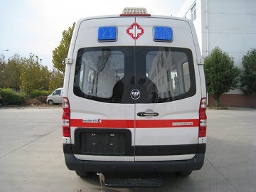 BJ5038XJH-V1型救护车_5